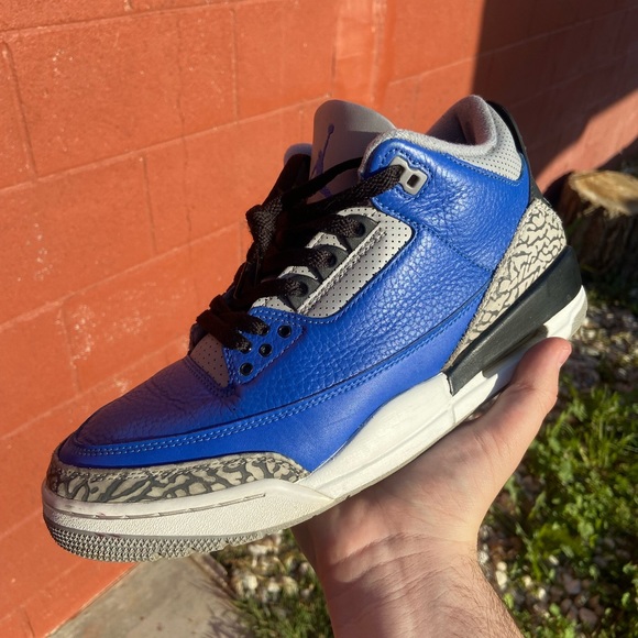 air jordan 3 varsity blue
